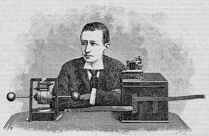 Historisk illustration af Guglielmo Marconi med tidligt radioudstyr
