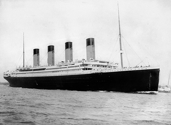 RMS Titanic forlader Southampton den 10. april 1912